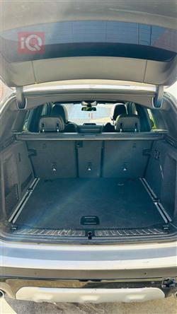 بی ئێم دەبڵیو X3